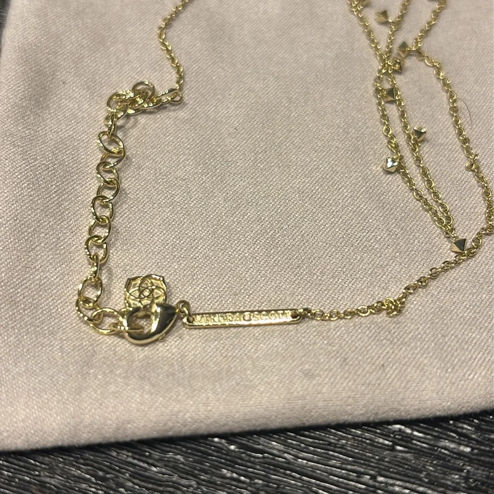 Kendra Scott Gold Necklace with Subtle Accents - Picture 3 of 4